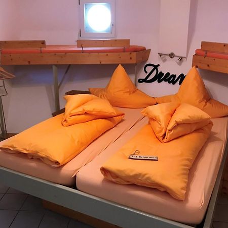 Bergwerksilo Herznach Habitación foto